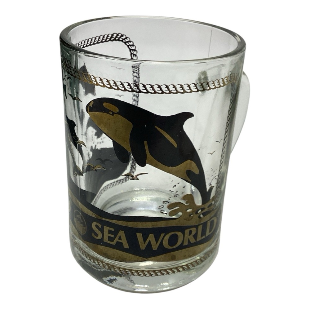 Vintage Travel - Sea World Mug 3.5" tall heavy glass mug - Shamu